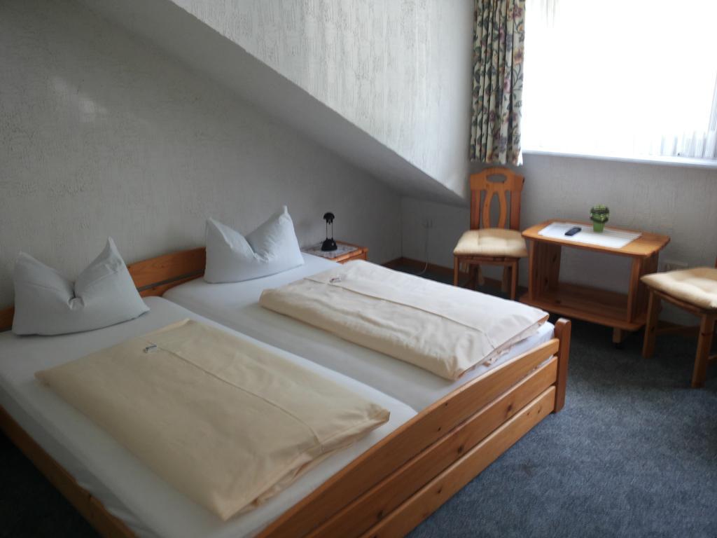 Pension "Dorfkrug" Винтерберг Номер фото