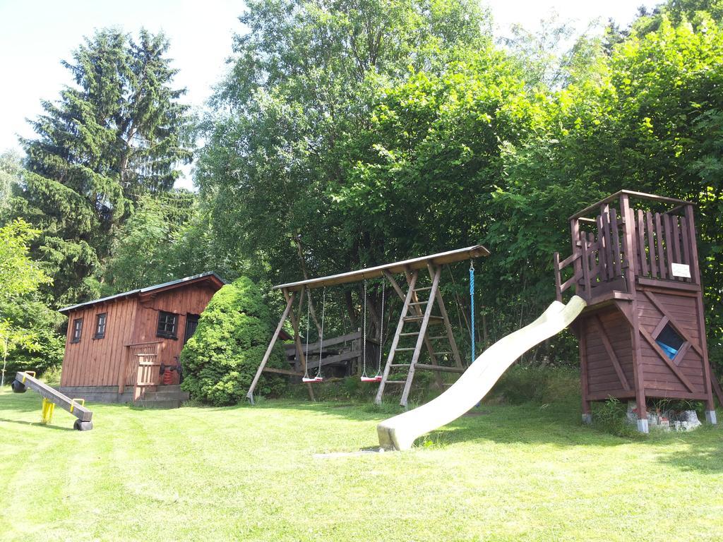 Pension "Dorfkrug" Винтерберг Экстерьер фото