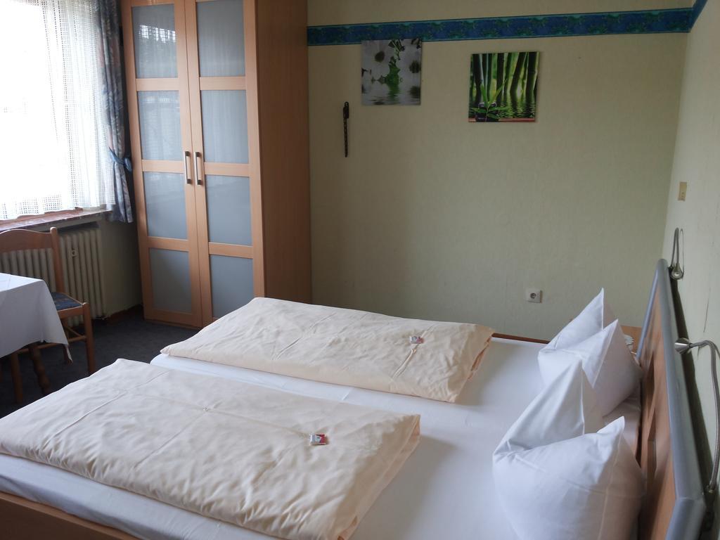 Pension "Dorfkrug" Винтерберг Номер фото